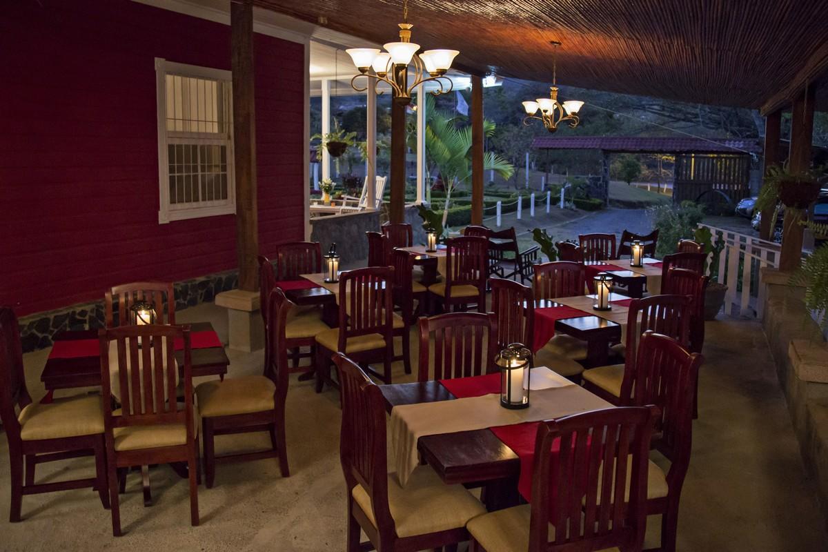 Hotel Hacienda El Rodeo Vueltas Extérieur photo