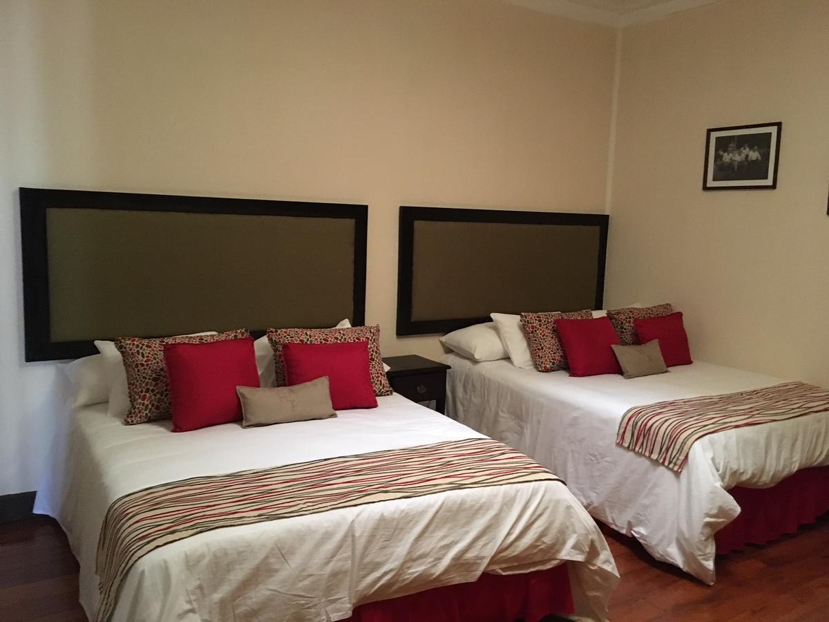 Hotel Hacienda El Rodeo Vueltas Extérieur photo
